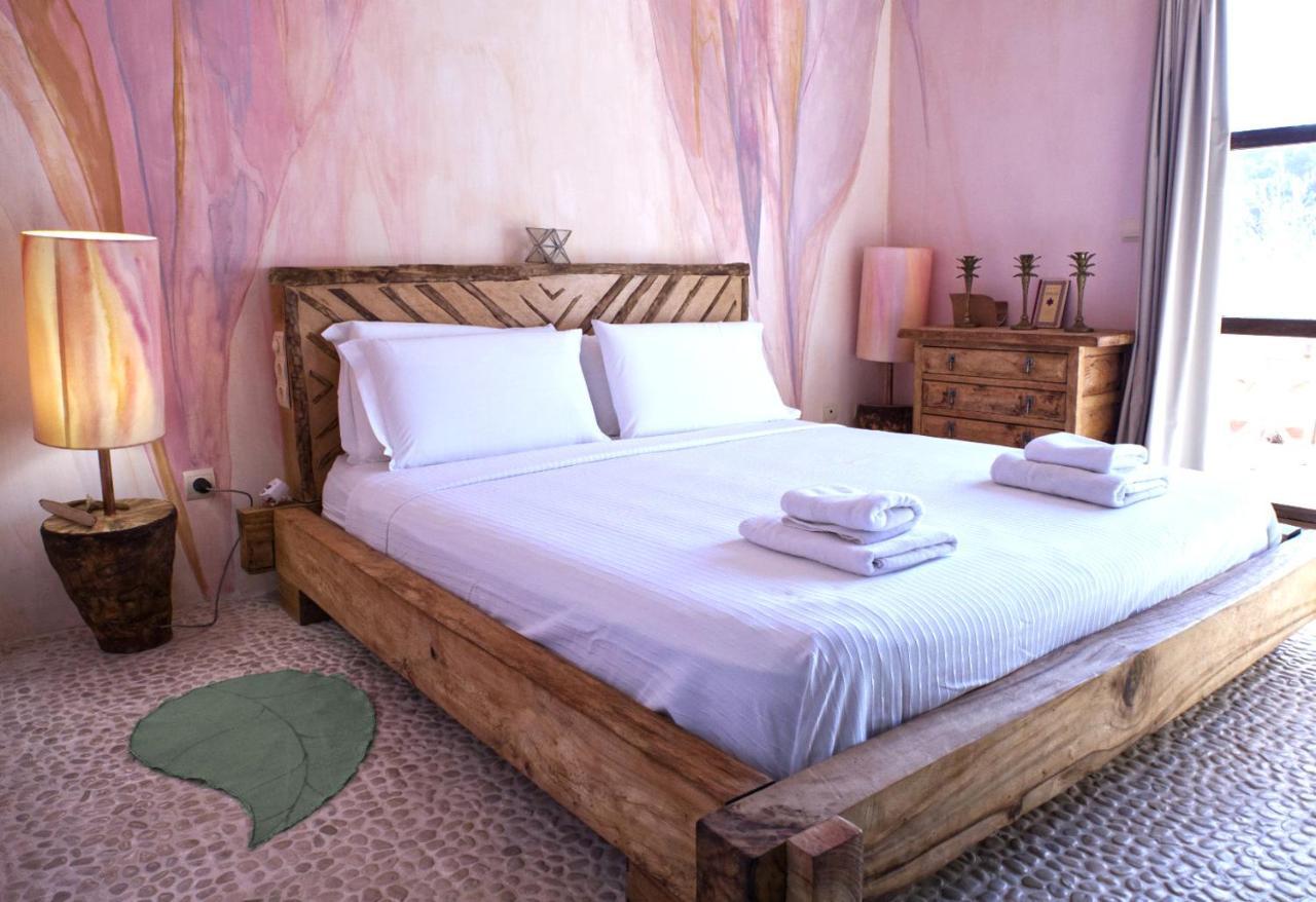 Boutique Hostal La Curandera De Salinas Sant Francesc de s'Estany Exterior foto