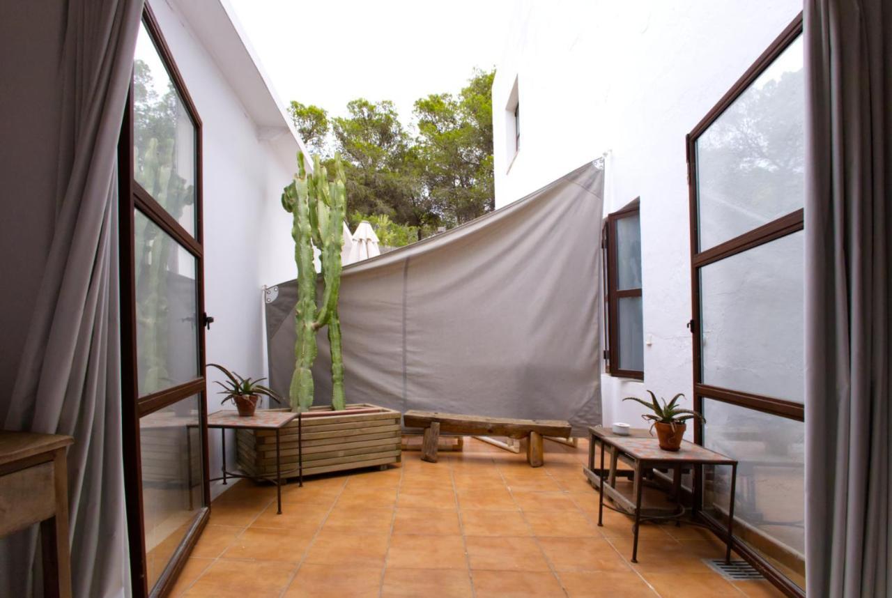 Boutique Hostal La Curandera De Salinas Sant Francesc de s'Estany Exterior foto